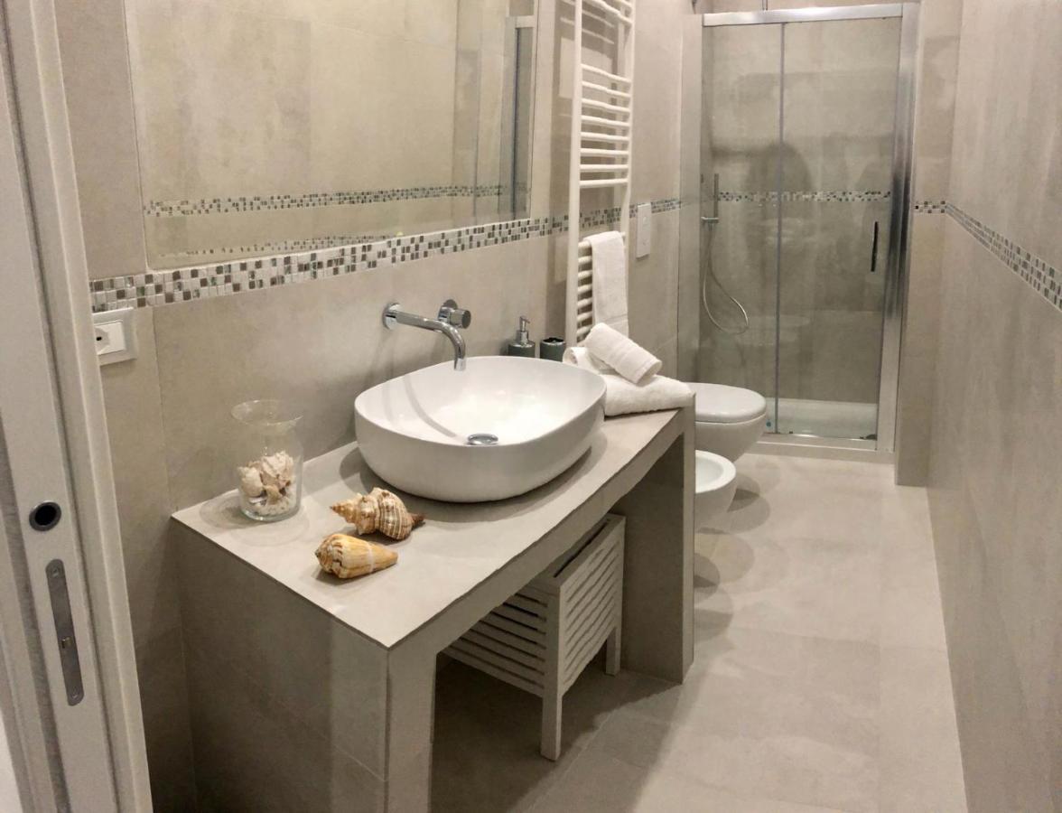 Accanto A Te - Charme Rooms 비에스테 외부 사진